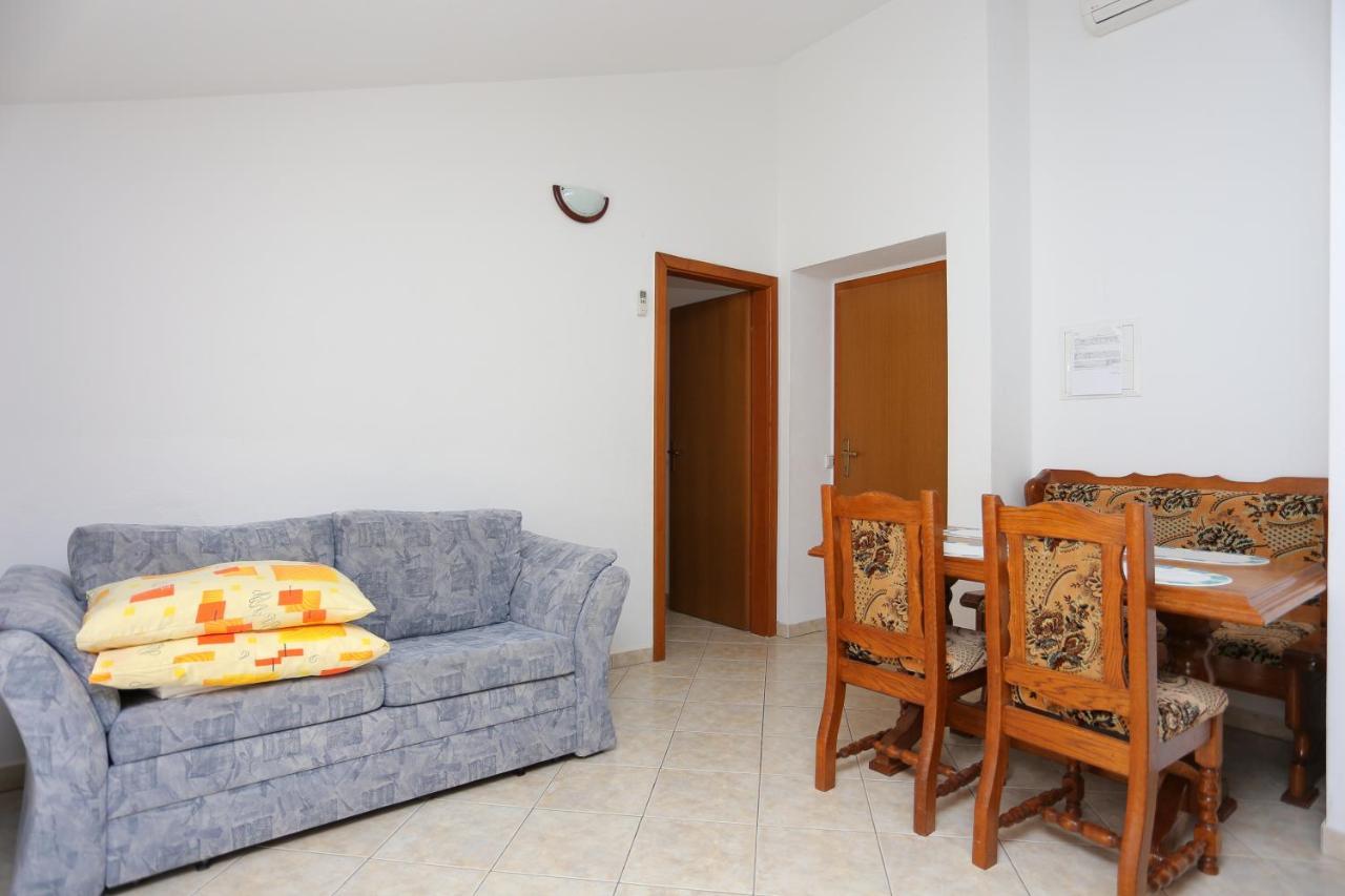 Apartment Stanici 2818D Tice Exteriér fotografie